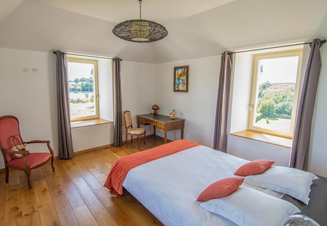 Bed and Breakfast Domaine De Kerbillec Theix Exteriér fotografie