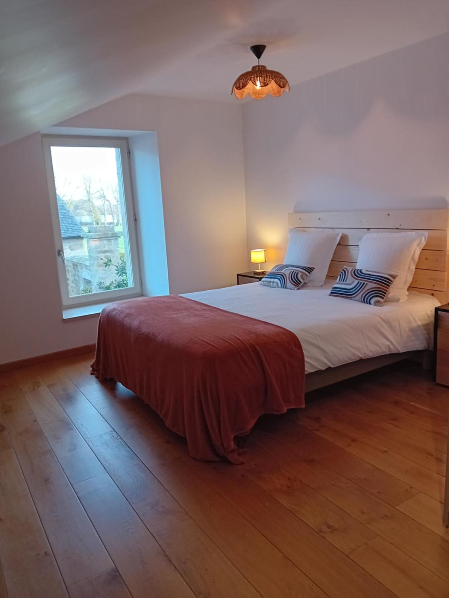 Bed and Breakfast Domaine De Kerbillec Theix Exteriér fotografie